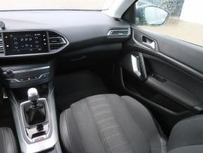 Peugeot 308  1.2 PureTech 