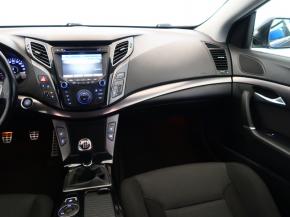 Hyundai i40  1.7 CRDi 