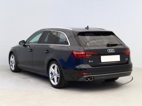 Audi A4  3.0 TDI S-Line 