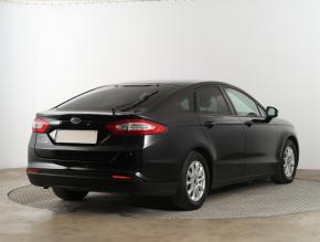 Ford Mondeo  1.5 EcoBoost Titanium 