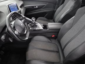 Peugeot 5008  1.5 BlueHDi 