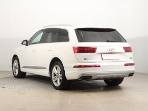 Audi Q7  3.0 TDI S-Line 