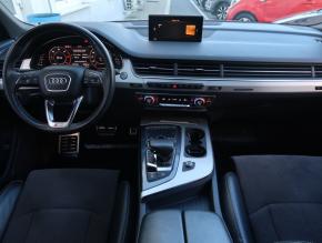 Audi Q7  3.0 TDI S-Line 