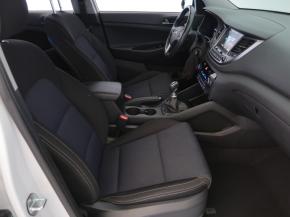 Hyundai Tucson  1.7 CRDi 