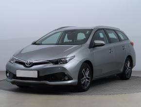 Toyota Auris  1.6 Valvematic 