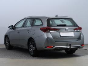 Toyota Auris  1.6 Valvematic 