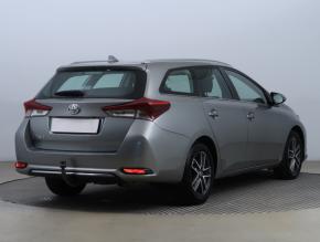 Toyota Auris  1.6 Valvematic 