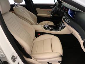 Mercedes-Benz E  E 220 d 4MATIC 