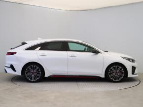 Kia ProCeed  GT 1.6 T-GDI GT-Line 