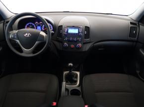 Hyundai i30  1.6 CRDi 