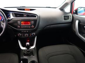 Kia Ceed  1.4 MPI 