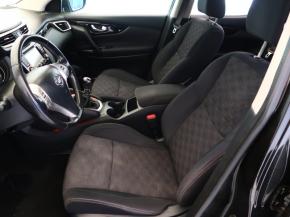 Nissan Qashqai  1.5 dCi Tekna 