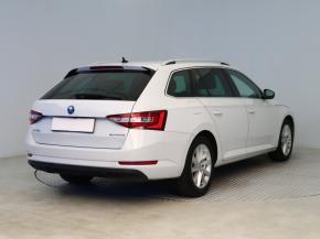 Škoda Superb  2.0 TDI Ambition 