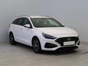 Hyundai i30  1.5 T-GDI MHEV Smart 