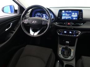 Hyundai i30  1.5 T-GDI MHEV Smart 