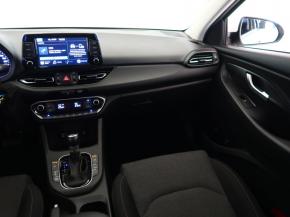 Hyundai i30  1.5 T-GDI MHEV Smart 