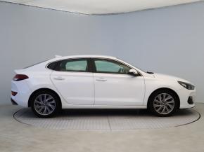 Hyundai i30 Fastback  1.4 T-GDI 