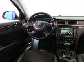 Škoda Superb  3.6 FSI V6 Elegance 