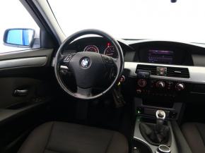 BMW 5  520i 