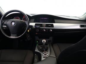 BMW 5  520i 