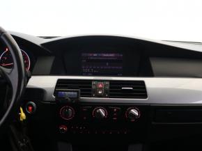 BMW 5  520i 