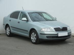 Škoda Octavia  1.6 Tour 