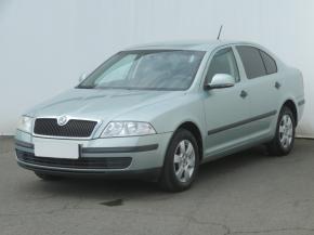 Škoda Octavia  1.6 Tour 