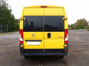 Peugeot Boxer  2.0 BlueHDi 