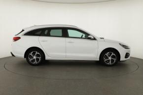 Hyundai i30  1.5 DPI Smart 