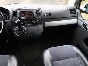 Volkswagen Multivan  2.0 TDI 