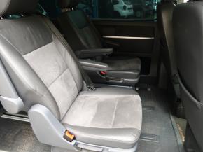 Volkswagen Multivan  2.0 TDI 