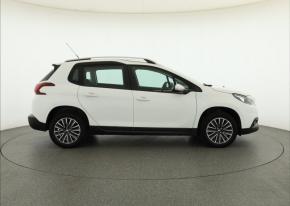 Peugeot 2008  1.2 PureTech 