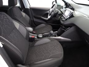 Peugeot 2008  1.2 PureTech 