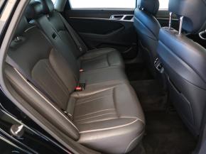 Hyundai Genesis  3.8 V6 4x4 