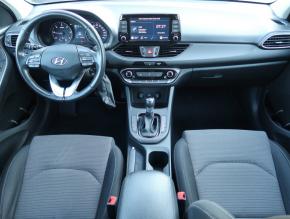 Hyundai i30  1.6 CRDi 