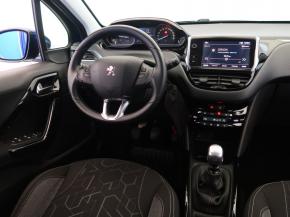 Peugeot 2008  1.2 PureTech 