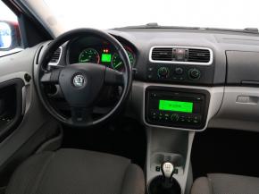 Škoda Roomster  1.6 16V Sport 