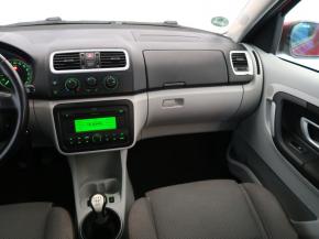 Škoda Roomster  1.6 16V Sport 