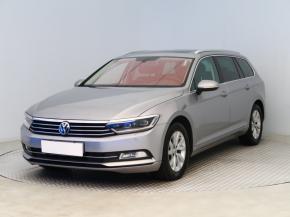 Volkswagen Passat  1.5 TSI 