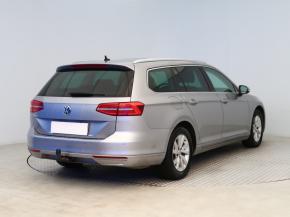 Volkswagen Passat  1.5 TSI 