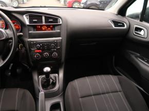 Citroen C4  1.4 16V Attraction 