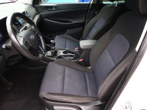 Hyundai Tucson  1.7 CRDi 