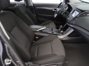 Hyundai i40  1.7 CRDi 