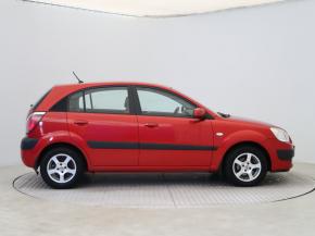 Kia Rio  1.4 16V 