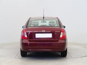 Hyundai Accent  1.4i 