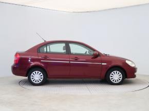 Hyundai Accent  1.4i 