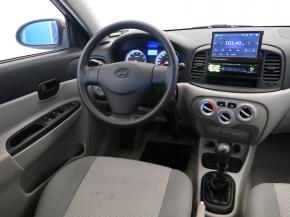 Hyundai Accent  1.4i 