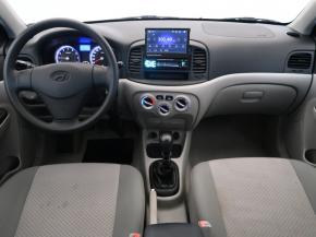 Hyundai Accent  1.4i 