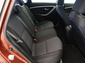 Hyundai i30  1.6 MPI 