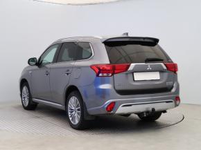 Mitsubishi Outlander  2.4 PHEV 